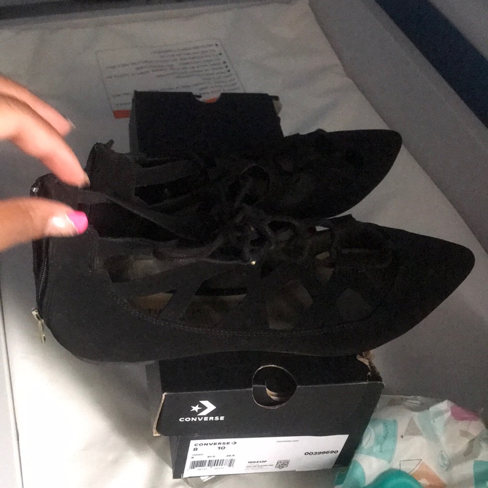 Dress shoe